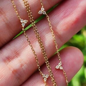 14Kt Trinity Diamonds Station Necklace Natural